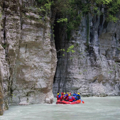 Kayaking-on-Osumi-River